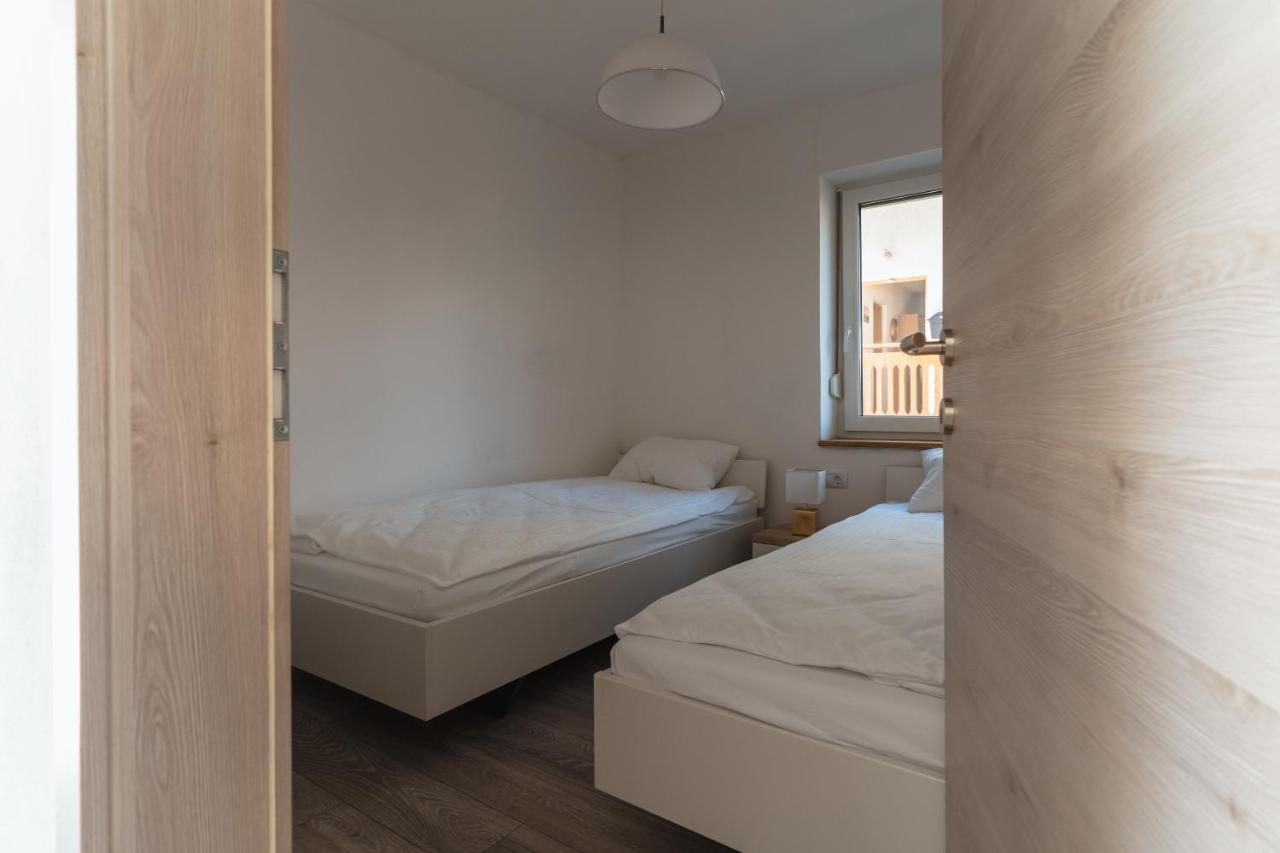 Apartament Julian Manor